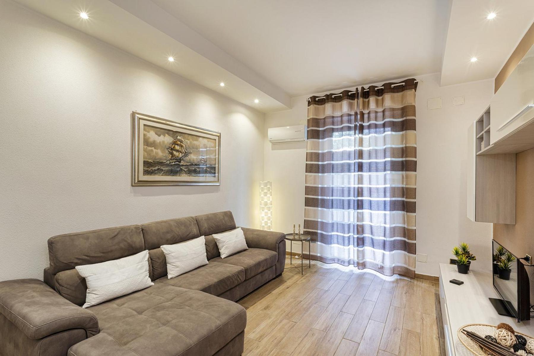 Apartment Modern With Patio In By Wonderful Italy