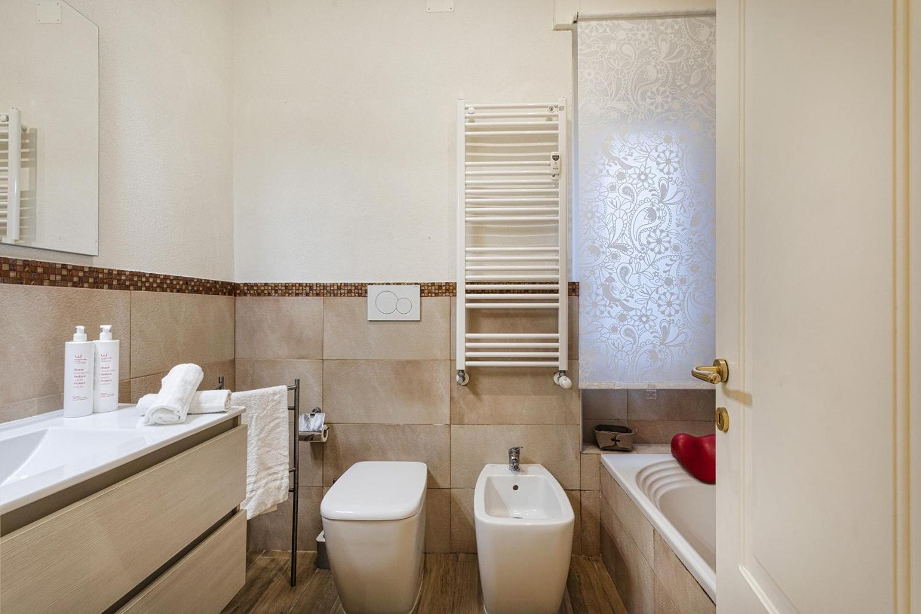 Modern With Patio In By Wonderful Italy Apartment Rapallo